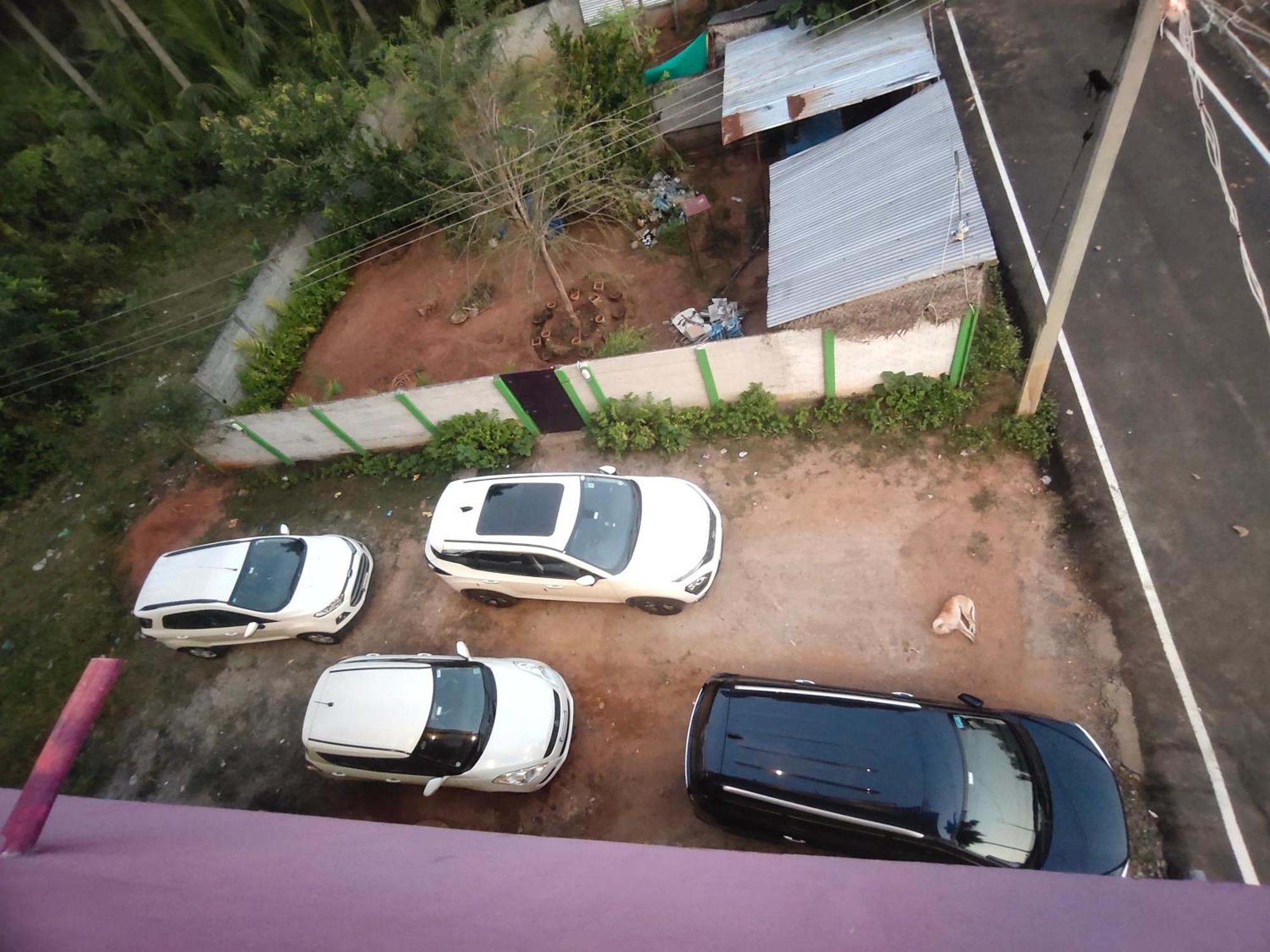 Pv Inn Пондичерри Экстерьер фото