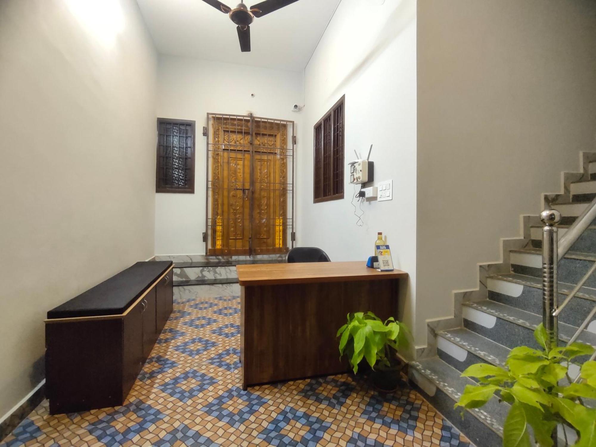 Pv Inn Пондичерри Экстерьер фото
