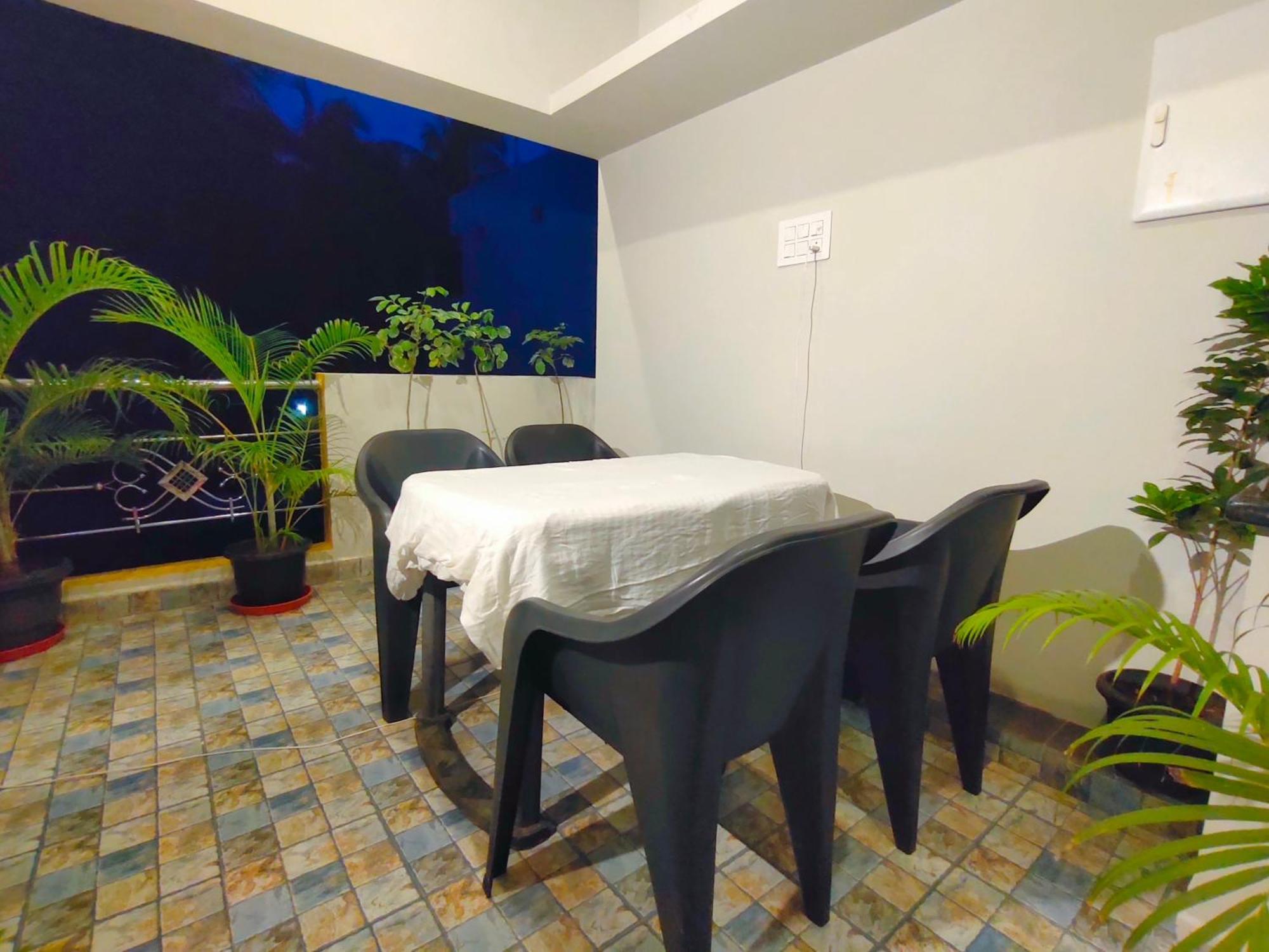 Pv Inn Пондичерри Экстерьер фото